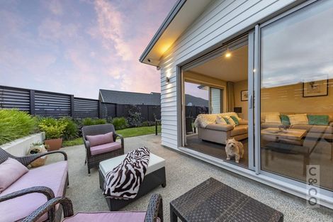 Photo of property in 4 Tauwaka Crescent, Riverhead, 0820