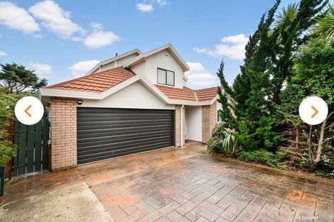 Photo of property in 1 Murchison Street, Island Bay, Wellington, 6023