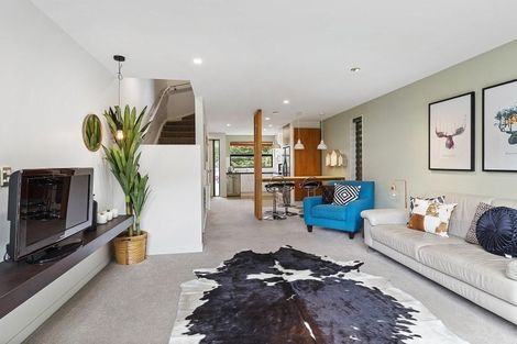 Photo of property in 1/8 Thatcher Crescent, Crofton Downs, Wellington, 6035