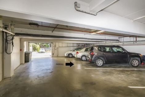 Photo of property in Hume House, 31/152 The Terrace, Wellington Central, Wellington, 6011