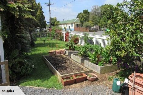 Photo of property in 112 Te Tiki Street, Coromandel, 3506