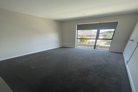 Photo of property in 5/58 Te Atatu Road, Te Atatu South, Auckland, 0610