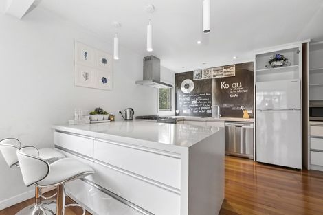 Photo of property in 113 Kawaha Point Road, Kawaha Point, Rotorua, 3010