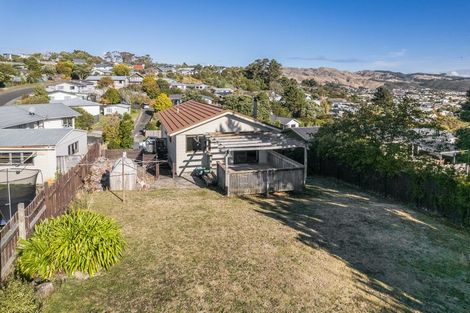 Photo of property in 4 Gaff Place, Whitby, Porirua, 5024