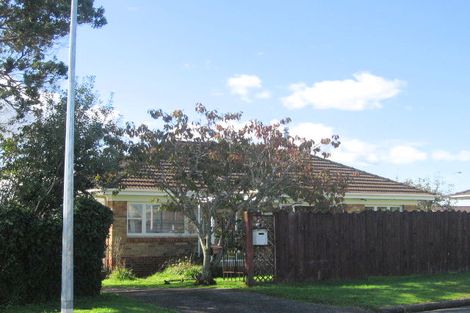 Photo of property in 5 Jennifer Place, Papatoetoe, Auckland, 2025
