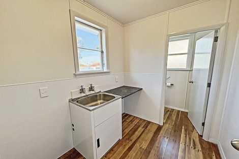 Photo of property in 240 Cornfoot Street, Castlecliff, Whanganui, 4501