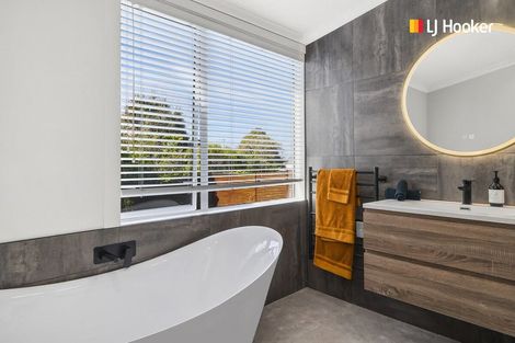 Photo of property in 3 Blair Street, Kenmure, Dunedin, 9011