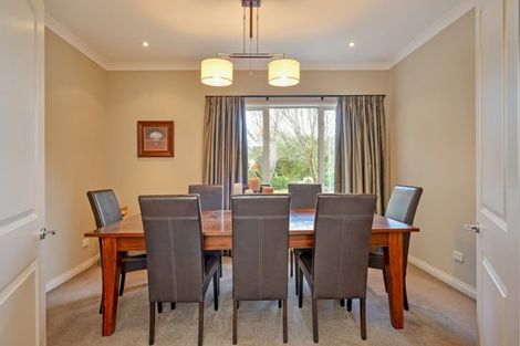 Photo of property in 62a Richmond Road, Carterton, 5713