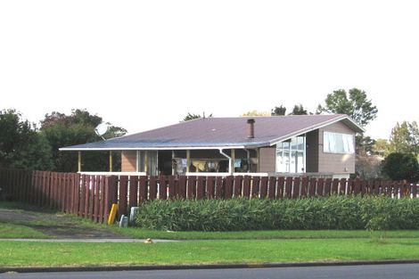 Photo of property in 320 Bucklands Beach Road, Bucklands Beach, Auckland, 2012