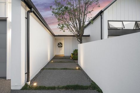 Photo of property in 16 Saint Thomas Avenue, Pyes Pa, Tauranga, 3112