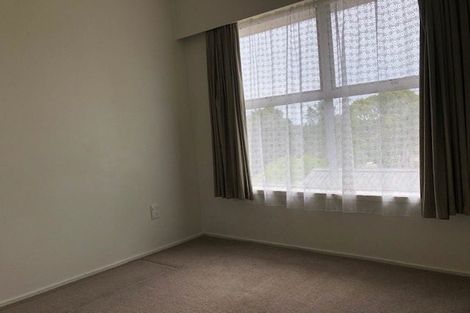 Photo of property in 2/19 Park Hill Road, Birkenhead, Auckland, 0626