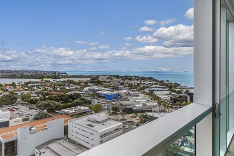 Photo of property in Sentinel Apartments, 1605/3 Northcroft Street, Takapuna, Auckland, 0622