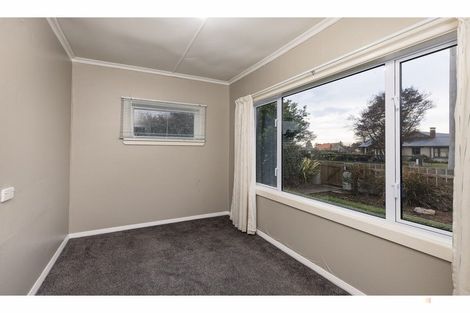 Photo of property in 12 Rhodes Street, Waimate, 7924