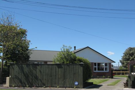 Photo of property in 8 Wesley Place, Bishopdale, Christchurch, 8053