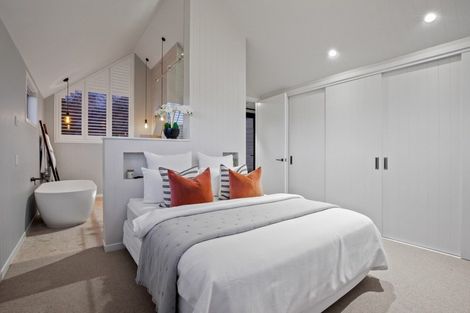 Photo of property in 4 Mckellar Drive, Jacks Point, Queenstown, 9371