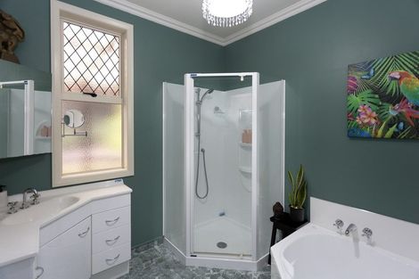 Photo of property in 10 Robins Road, Alma, Oamaru, 9492