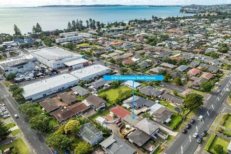 Photo of property in 3/83 Centreway Road, Orewa, 0931