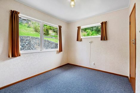 Photo of property in 10 Willow Place, Horahora, Whangarei, 0110