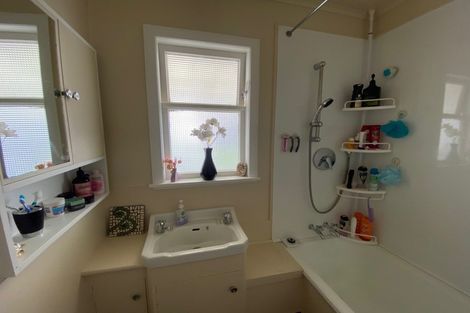 Photo of property in 44 Hospital Street, Dannevirke, 4930