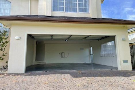 Photo of property in 28 Santa Ana Drive, Dannemora, Auckland, 2016