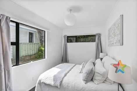 Photo of property in 113 Houghton Bay Road, Houghton Bay, Wellington, 6023