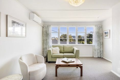 Photo of property in 120 Middleton Road, Corstorphine, Dunedin, 9012
