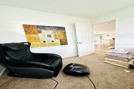 Photo of property in 8 Living Stream Road, Albany Heights, Auckland, 0632