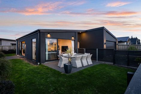Photo of property in 46 Blakes Road, Belfast, Christchurch, 8051