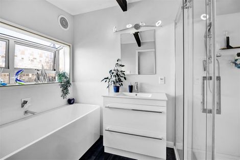 Photo of property in 14 Antonia Place, Bell Block, New Plymouth, 4312