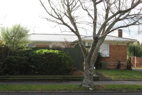 Photo of property in 32 Northolt Road, Fairview Downs, Hamilton, 3214