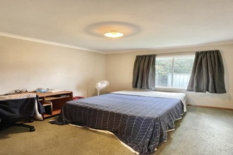 Photo of property in 1/58 Oregon Drive, Maoribank, Upper Hutt, 5018