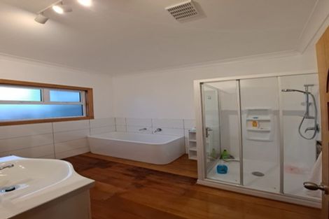 Photo of property in 13 Regent Street, Hawera, 4610