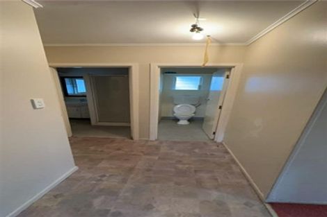 Photo of property in 41 Rogers Road, Manurewa, Auckland, 2102