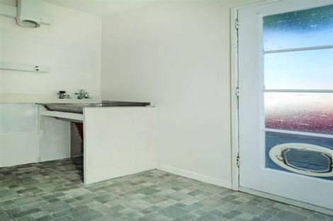 Photo of property in 2/34 Pinewood Avenue, North New Brighton, Christchurch, 8083