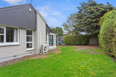 Photo of property in 2 Clipper Place, Redwood, Christchurch, 8051
