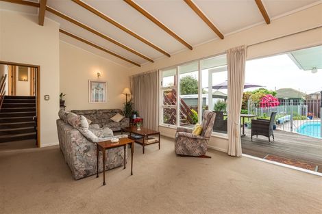 Photo of property in 20 Rosedale Place, Avonhead, Christchurch, 8042