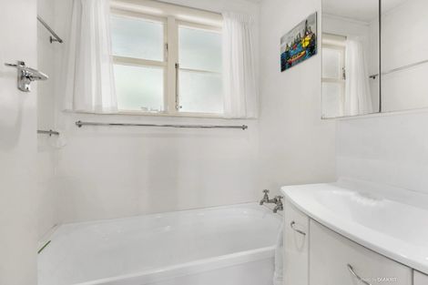 Photo of property in 80 Warwick Street, Wilton, Wellington, 6012