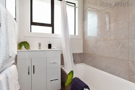 Photo of property in 3 Grosvenor Street, Redwood, Christchurch, 8051