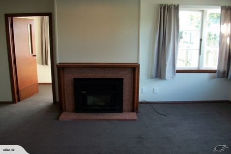 Photo of property in 6 Dickson Crescent, Hornby, Christchurch, 8042