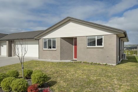 Photo of property in Waterview Estate, 86/4 Greystone Place, Omokoroa, 3114
