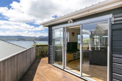 Photo of property in 1 Fettes Crescent, Seatoun, Wellington, 6022