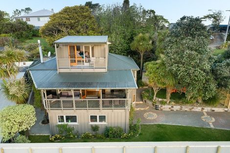 Photo of property in 33 Williams Crescent, Maketu, Te Puke, 3189