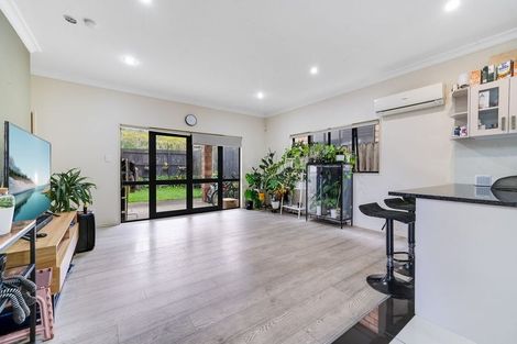 Photo of property in 398a East Tamaki Road, East Tamaki, Auckland, 2013