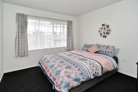 Photo of property in 3 Cowper Place, Avondale, Christchurch, 8061