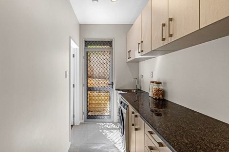 Photo of property in 81b Fairview Avenue, Fairview Heights, Auckland, 0632