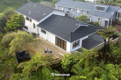 Photo of property in 14 Matuhi Street, Tirohanga, Lower Hutt, 5010