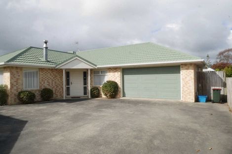 Photo of property in 9 Greenaway Road, Waikanae, 5036