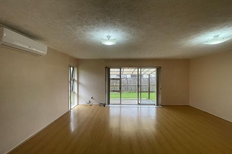 Photo of property in 2/75 Butley Drive, Farm Cove, Auckland, 2012