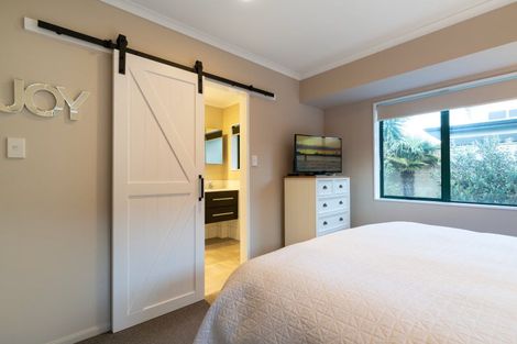 Photo of property in 47 Sandhurst Drive, Papamoa Beach, Papamoa, 3118