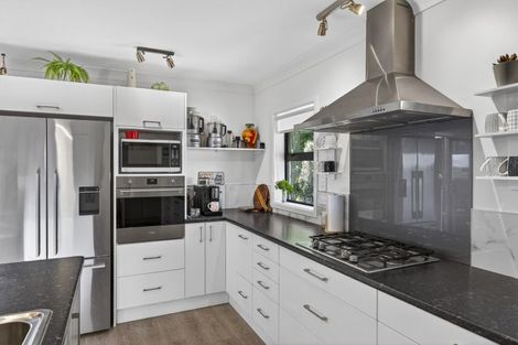 Photo of property in 25 Hanawera Ridge Road, Manakau, Otaki, 5583